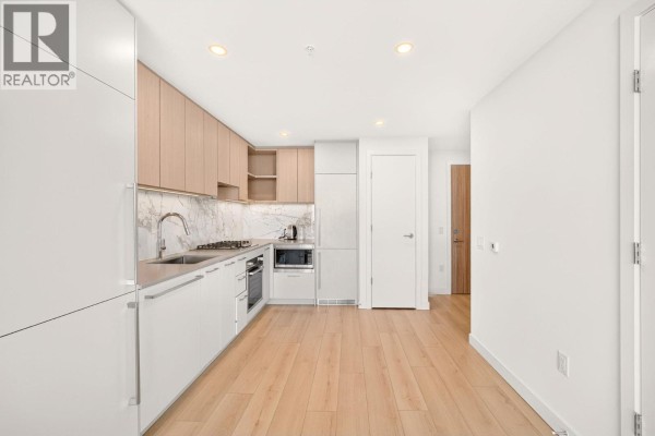 1303 6468 Willingdon Avenue, Burnaby, BC V5H0L3 Photo 4