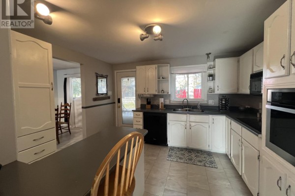 Primary Bedroom - 13030 Highway 2, Central Onslow, NS B6L5C6 Photo 5