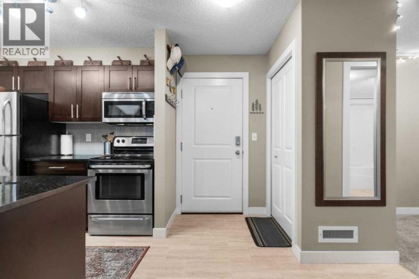 Dining room - 1304, 81 Legacy Boulevard Se, Calgary, AB T2X2B9 Photo 3