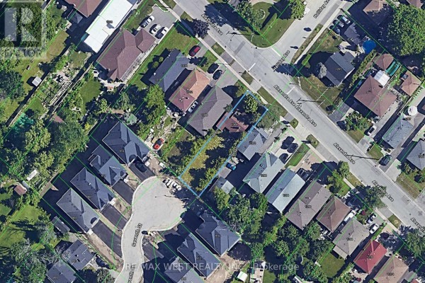 1304 Alexandra Avenue, Mississauga