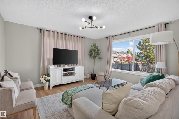 Family room - 1304 Barnes Cl Sw, Edmonton, AB T6W1E5 Photo 4