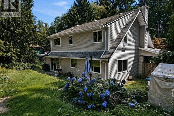 1304 Kearton Road, Gibsons, BC V0N1V4 Photo 5