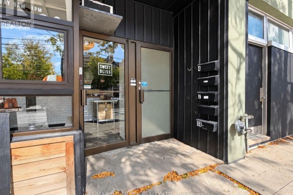 1304 Queen Street E, Toronto, ON M4L1C4 Photo 2