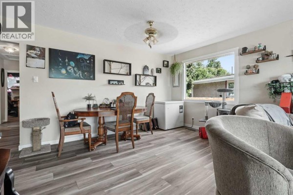 Kitchen - 1305 18 Avenue S, Lethbridge, AB T1K1B6 Photo 5