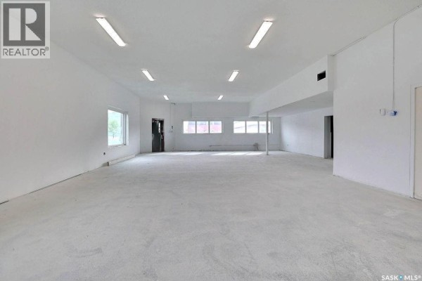 1306 Hamilton Street, Regina, SK S4P3N6 Photo 5