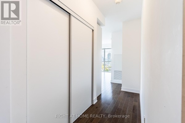 Bedroom 2 - 1307 - 181 Bedford Road, Toronto, ON M5R0C2 Photo 4