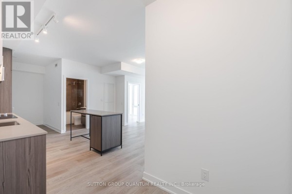 Den - 1307 - 220 Missinnihe Way, Mississauga, ON L5H0A9 Photo 5