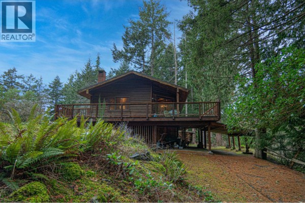 13075 Porlier Pass Road, Galiano Island, BC V0N1P0 Photo 4