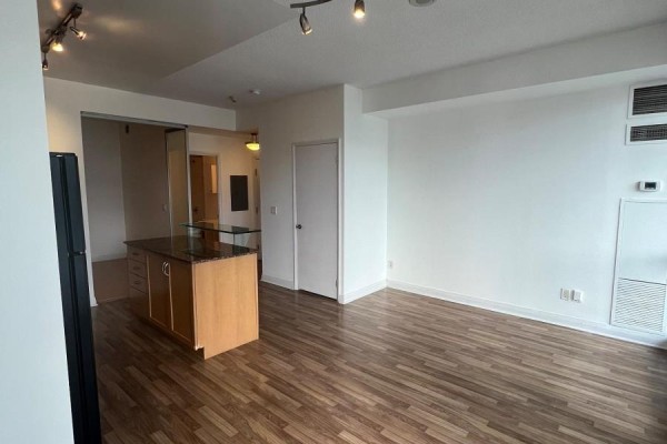 1308 - 220 Victoria Street, Toronto, ON M5B2R6 Photo 5