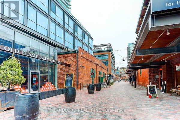 Kitchen - 1308 - 70 Distillery Lane, Toronto, ON M5A0E3 Photo 3