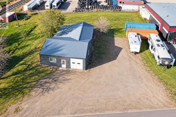 Commercial for sale at 1308 18 Avenue, Coaldale, AB - MLS® cgds92