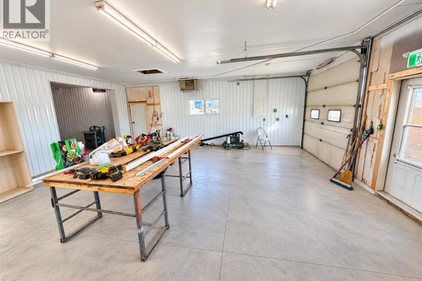 1308 18 Avenue, Coaldale, AB T1M1E5 Photo 5