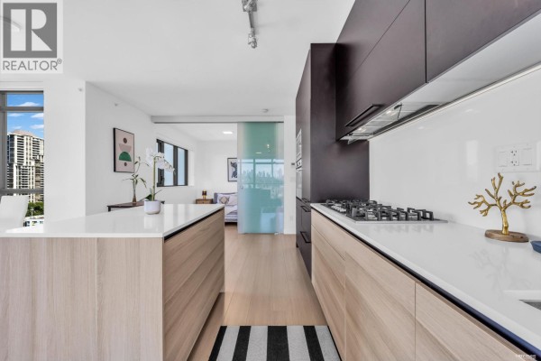1308 4488 Juneau Street, Burnaby, BC V5C0M4 Photo 5
