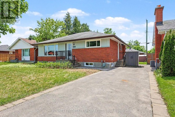 Pantry - 1308 Rustic Drive, Ottawa, ON K2C2Y1 Photo 2