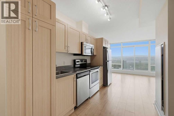 Primary Bedroom - 1309, 30 Brentwood Common Nw, Calgary, AB T2L2L8 Photo 3