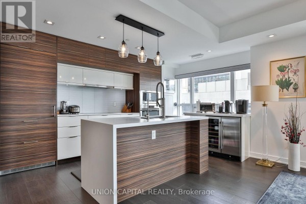 1309 - 88 Scott Street, Toronto, ON M5E0A9 Photo 2