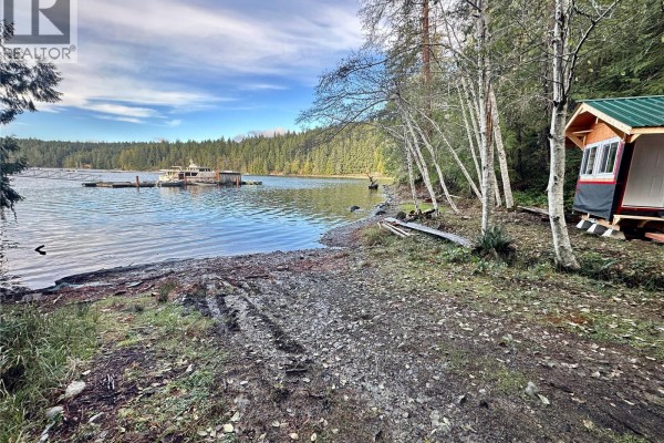 1309 Gorge Harbour Rd, Cortes Island, BC V0P1K0 Photo 4