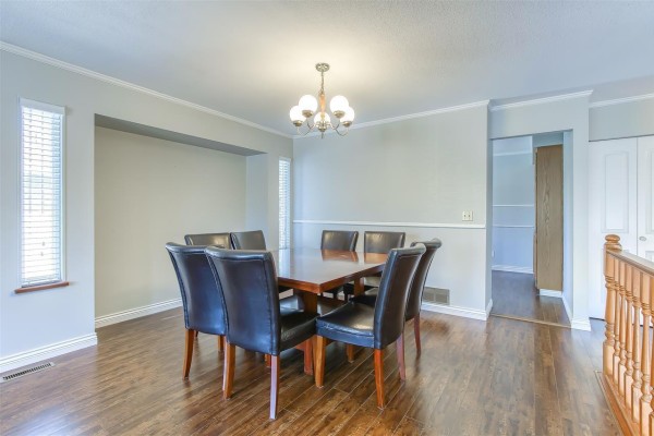 13095 65a Avenue, Surrey, BC V3W8P7 Photo 5