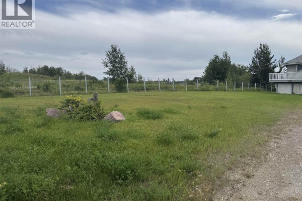 13095 Lakeshore Drive, Fort St  John, BC, photo 2