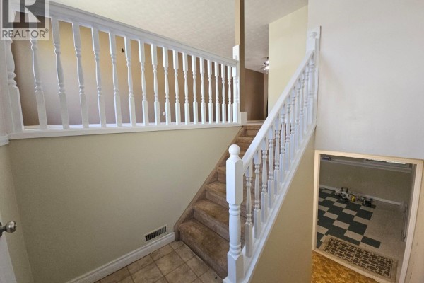 3pc Bathroom - 131 Bullmoose Crescent, Tumbler Ridge, BC V0C2W0 Photo 2