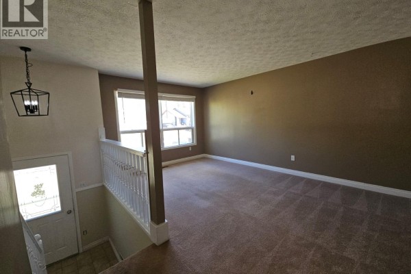 Bedroom - 131 Bullmoose Crescent, Tumbler Ridge, BC V0C2W0 Photo 3