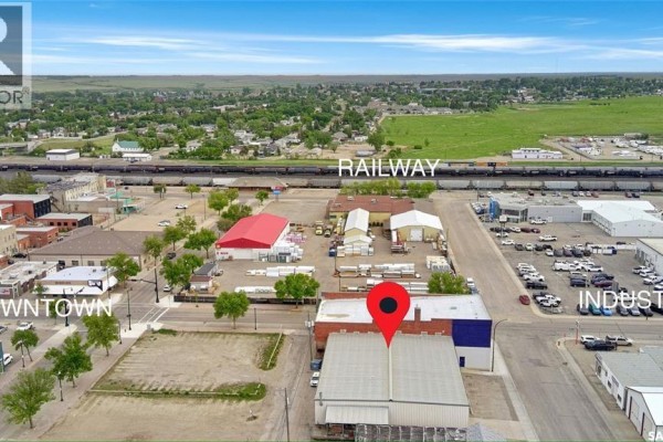 131 Cheadle Street W, Swift Current, SK, photo 2
