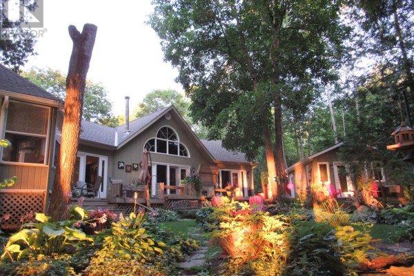 131 Clem Trail, Whitewater Region, ON, photo 2