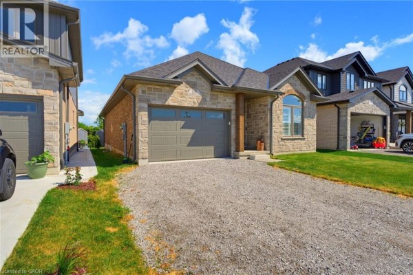 3pc Bathroom - 131 Craddock Boulevard, Haldimand, ON N0A1J0 Photo 3
