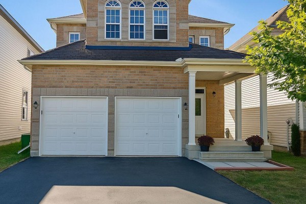 131 Lamplighters Drive, Ottawa