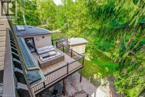 131 Parkview Avenue, Hamilton, ON, photo 2