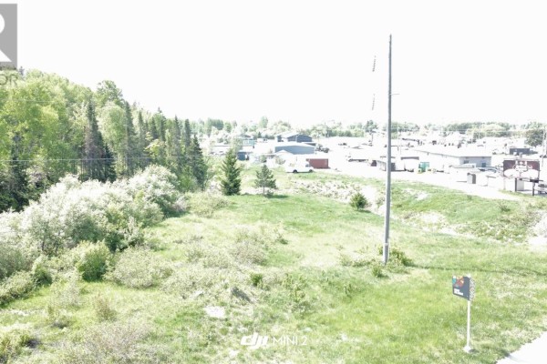 131 Second Lin E, Sault Ste  Marie, ON P6C2M4 Photo 3