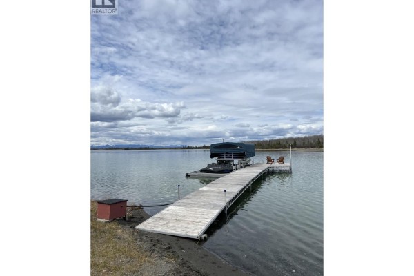 Mud room - 131 South Crest Road, Green Lake, BC V0K2K2 Photo 5
