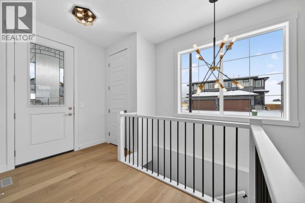 Great room - 131 Waterford Manor, Chestermere, AB T1X2Z6 Photo 2