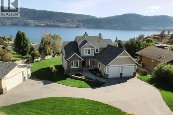 131 Westside N Road, Kelowna, BC V1Z3S4 Photo 2