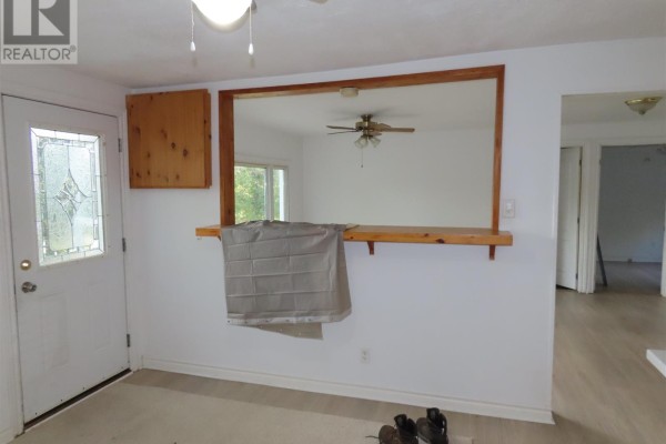 Living room - 1310 Elizabeth St, Richards Landing, ON P0R1J0 Photo 3