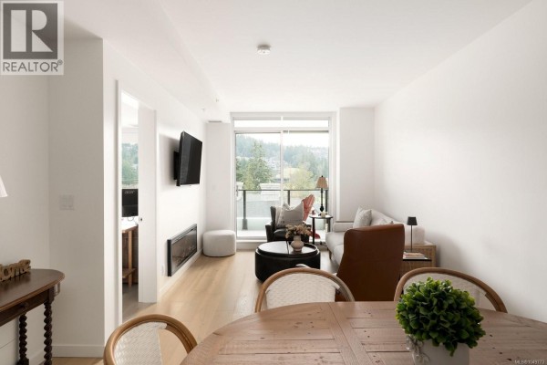 Living room - 1311 2000 Hannington Rd, Langford, BC V9B7C1 Photo 5