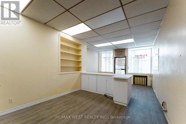 1311 King Street W, Toronto, ON M6K1G9 Photo 2