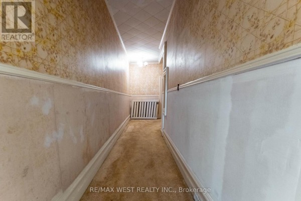 1311 King Street W, Toronto, ON M6K1G9 Photo 4