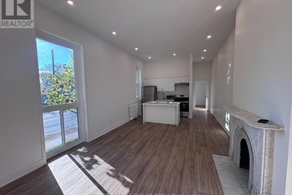 1311 Pape Avenue, Toronto, ON M4K3W9 Photo 5