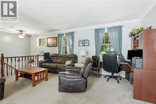 Family room - 1311 W Concession 6 Road, Flamborough, ON L8B1N5 Photo 3