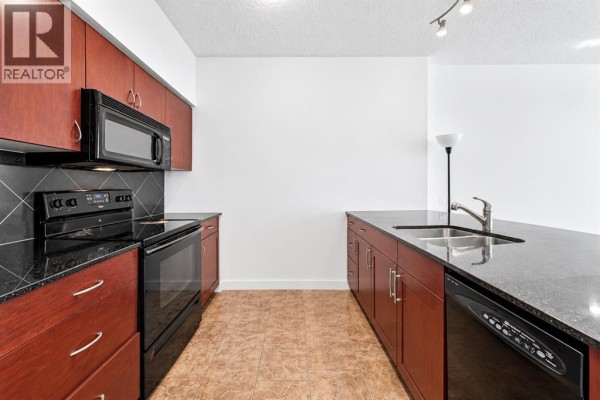 Primary Bedroom - 1314, 8880 Horton Road Sw, Calgary, AB T2V2W3 Photo 3
