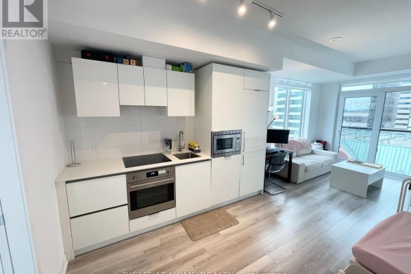1314 - 121 St. Patrick Street, Toronto, ON M5T0B8 Photo 4