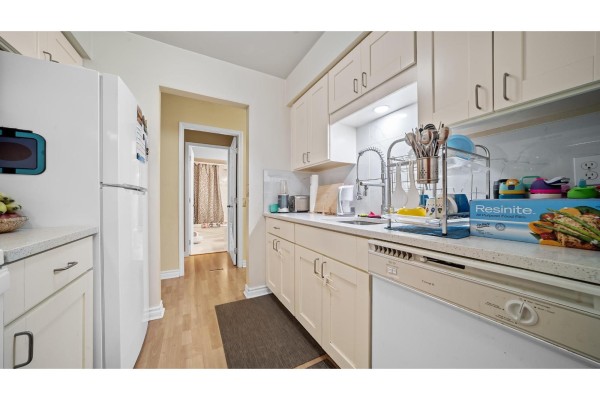 1314 10620 150 Street, Surrey, BC V3R7S1 Photo 4