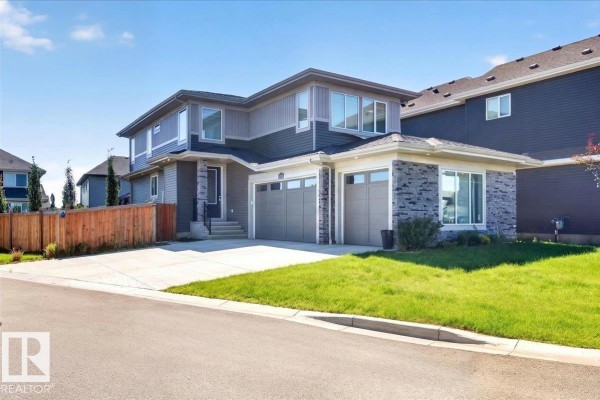 Family room - 13141 208a St Nw, Edmonton, AB T5S0P1 Photo 4