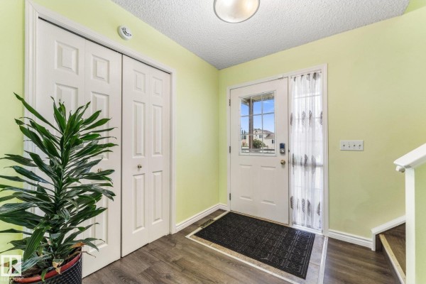 Primary Bedroom - 13148 151 Av Nw, Edmonton, AB T6V1K8 Photo 4