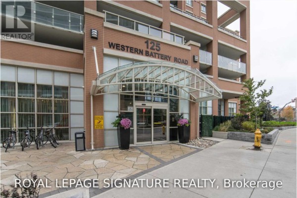 Primary Bedroom - 1315 - 125 Western Battery Road, Toronto, ON M6K3R8 Photo 3