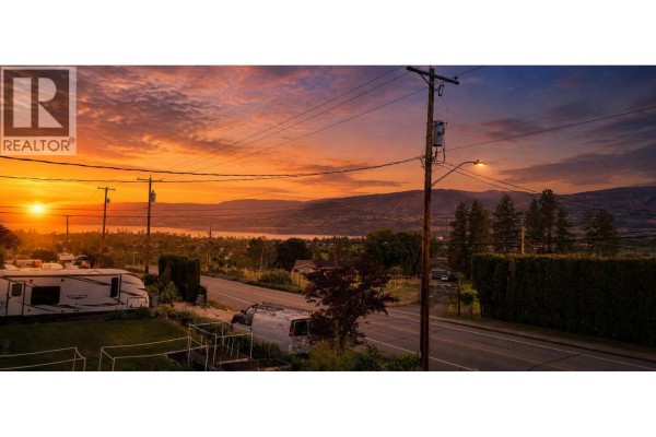 Laundry room - 1315 Dehart Road, Kelowna, BC V1W4N3 Photo 5