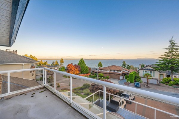 13151 13 Avenue, Surrey, BC V4A1C1 Photo 5