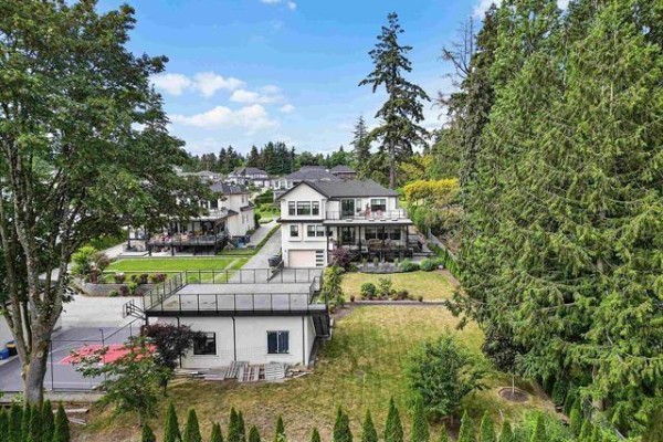 13170 57 Avenue, Surrey, BC V3X0K2 Photo 3