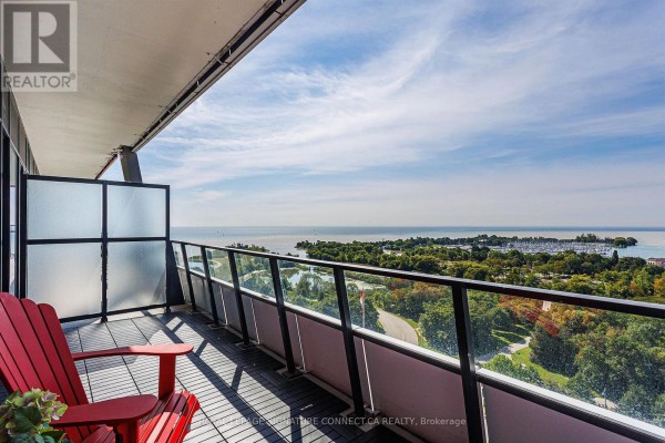 1319 - 30 Shore Breeze Drive, Toronto, ON, photo 2